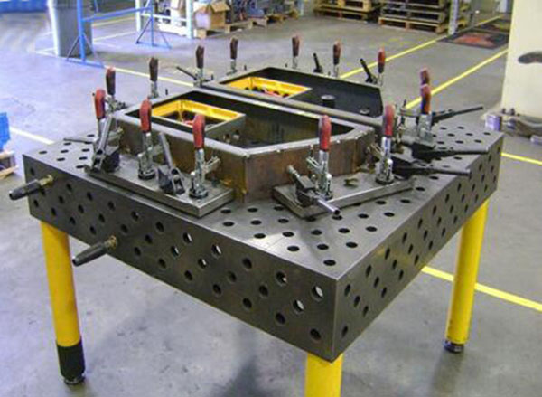 發(fā)往山西的三維柔性工作臺(tái) 發(fā)往山西的三維柔性工作臺(tái)